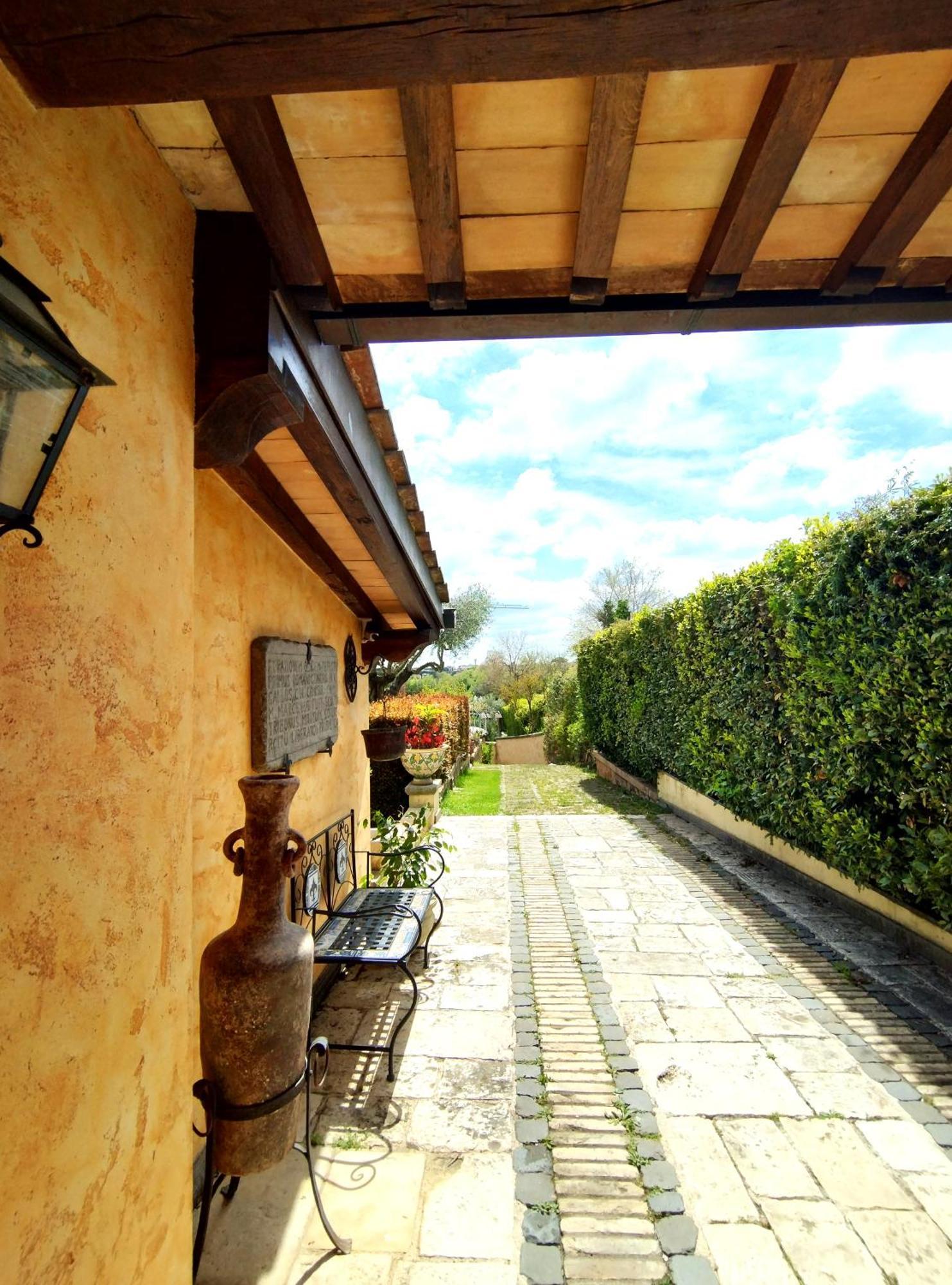 La Valle Dei Casali Com Рим Экстерьер фото