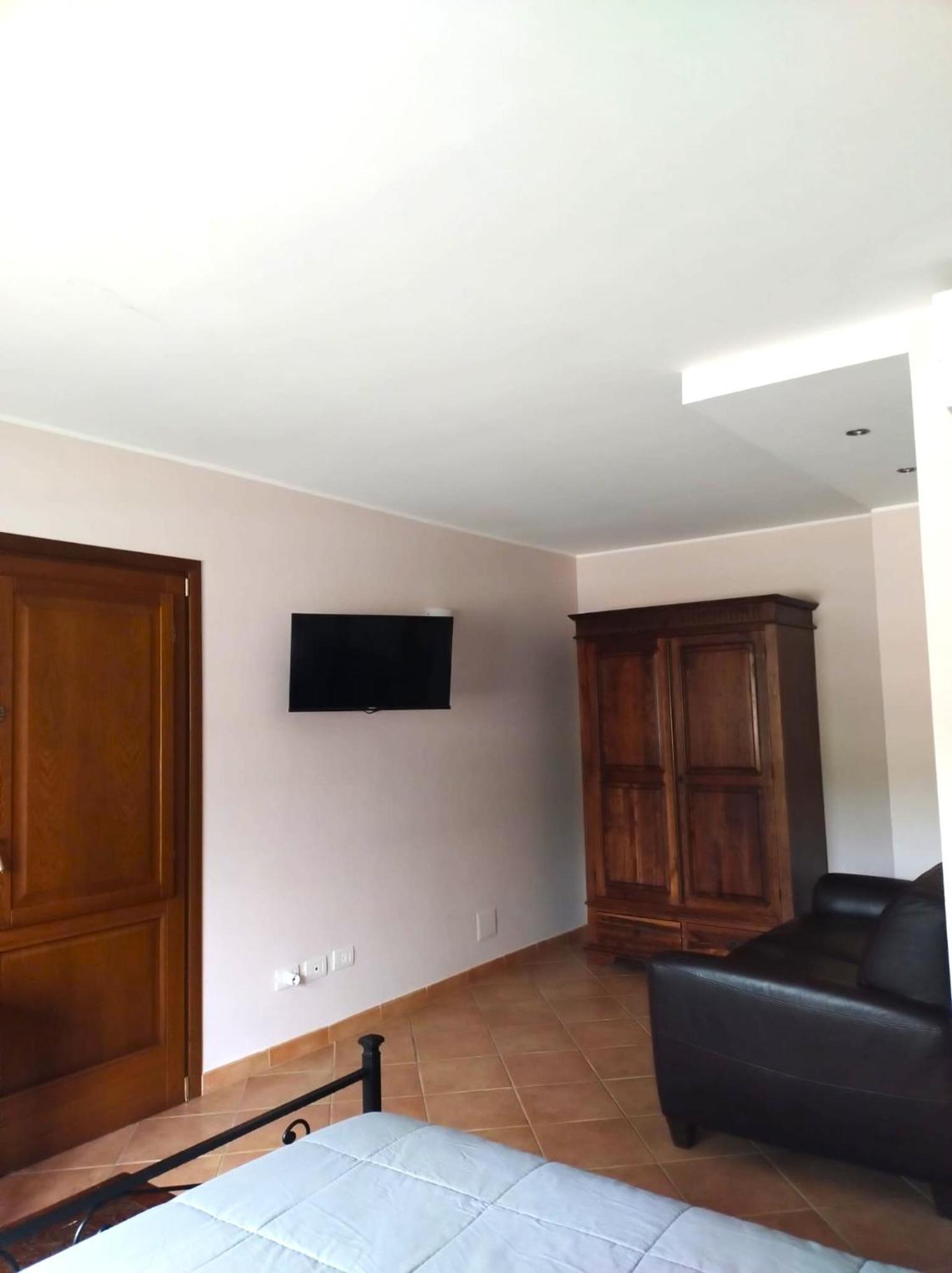 La Valle Dei Casali Com Рим Экстерьер фото