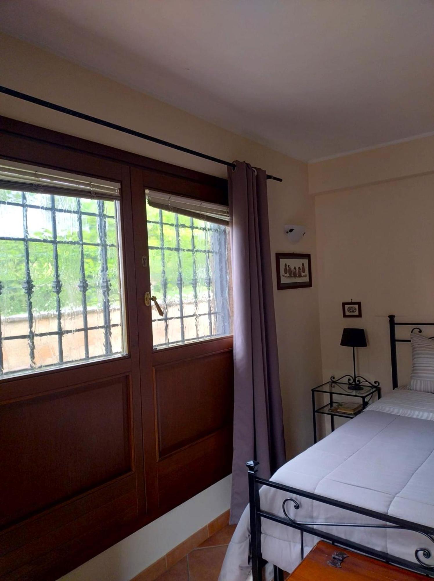 La Valle Dei Casali Com Рим Экстерьер фото
